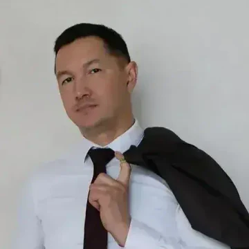 Адвокат 
Гениятов Ришат Нурулгаянович 